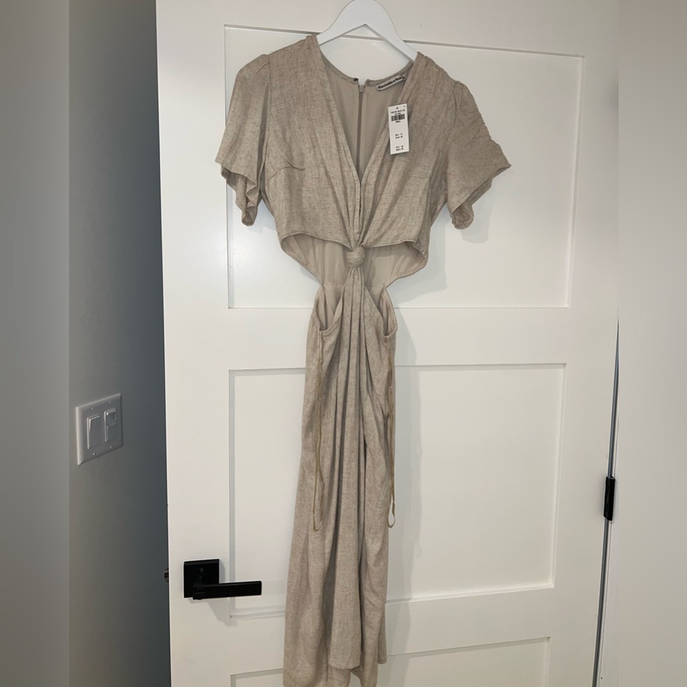 Abercrombie & Fitch Knot Front Cutout Linen Blend Maxi Dress Small NWT